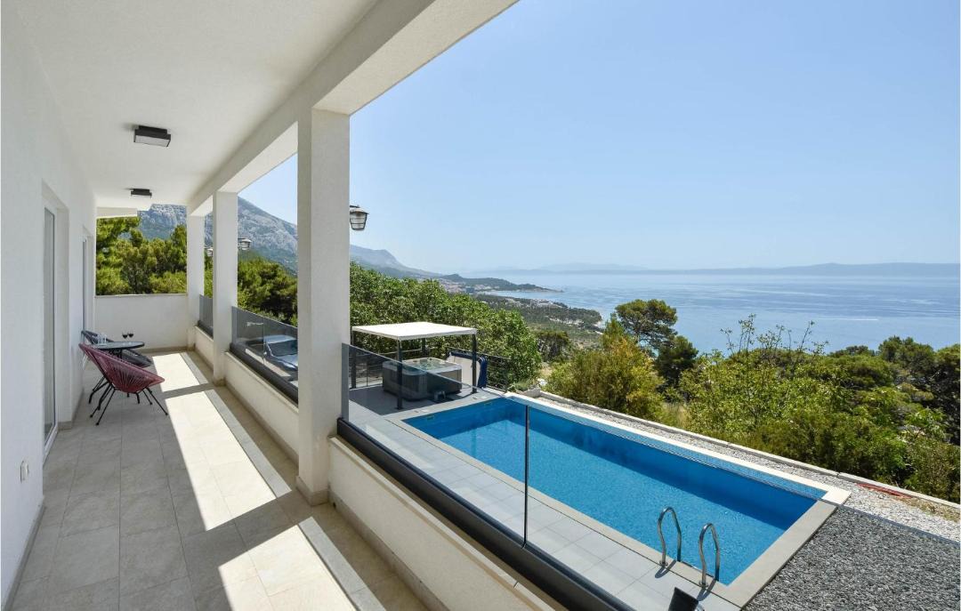 Photo of Patio Balcony in Makarska