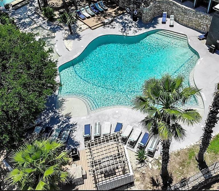 Photo of Outdoor in Barton Hills
