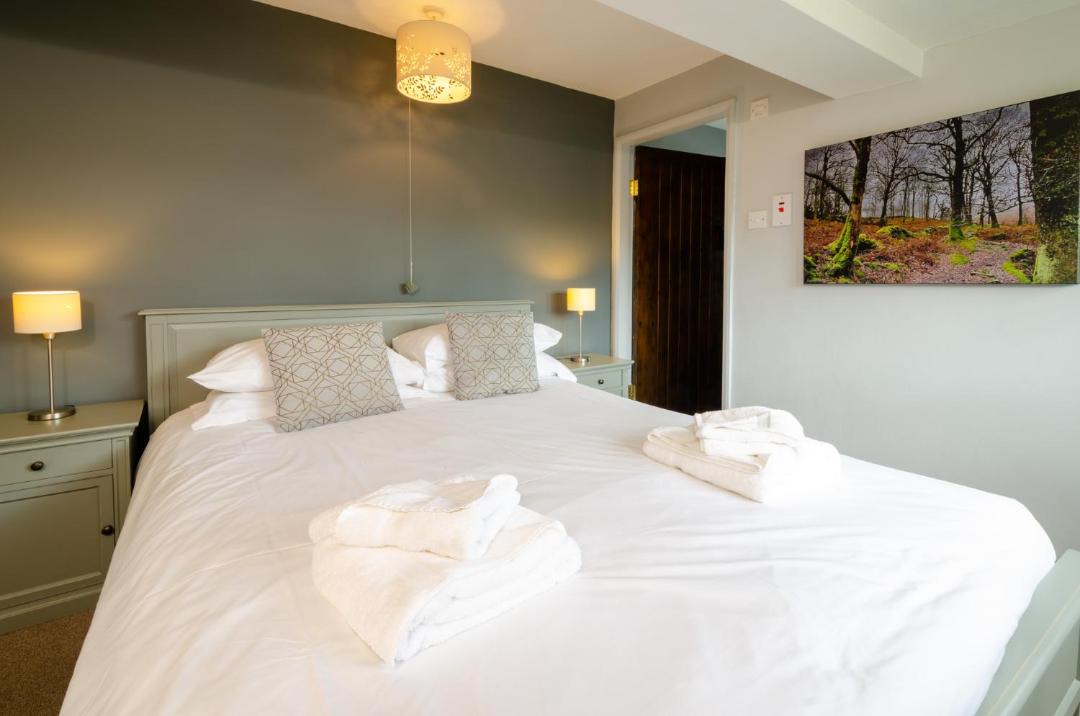 Photo of Others in Chapel Stile