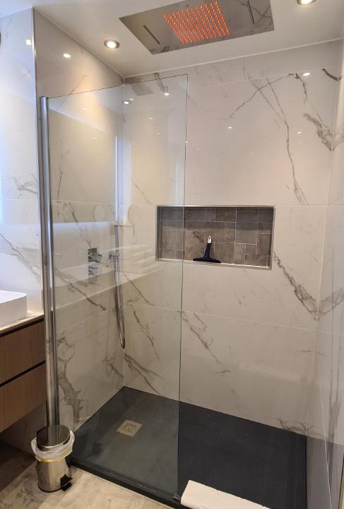 Photo of Others in Viry