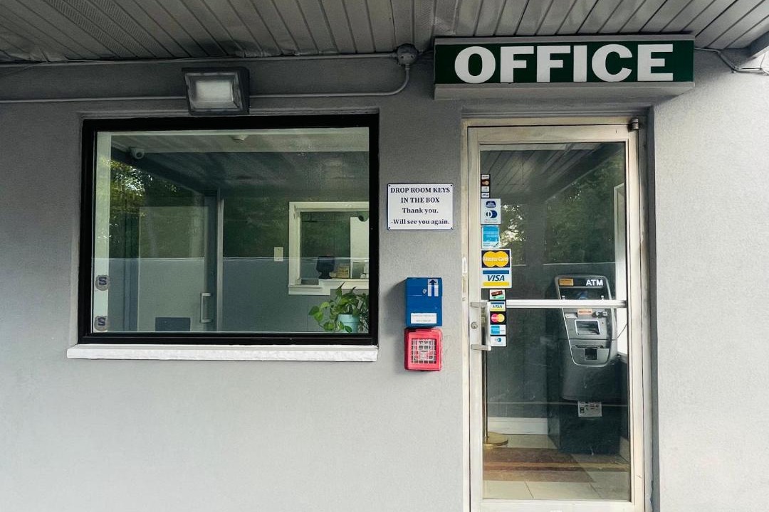 Photo of Others in Linden