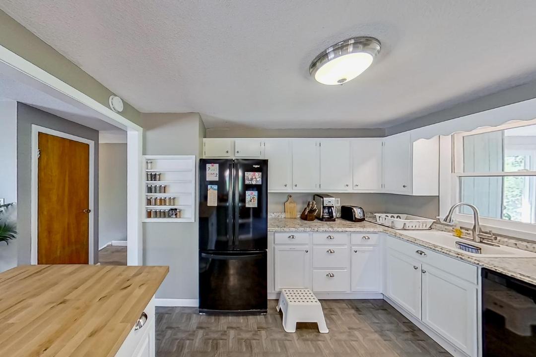 Photo of Kitchen in East Haven  Rutland County