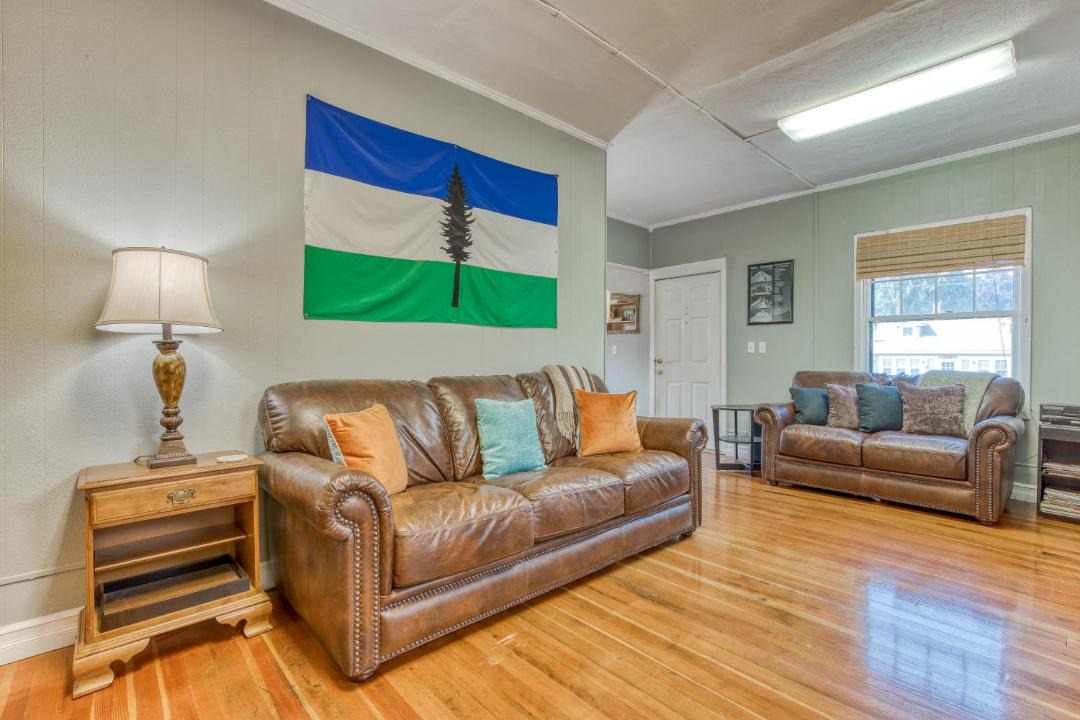 Photo of Others in Parkdale