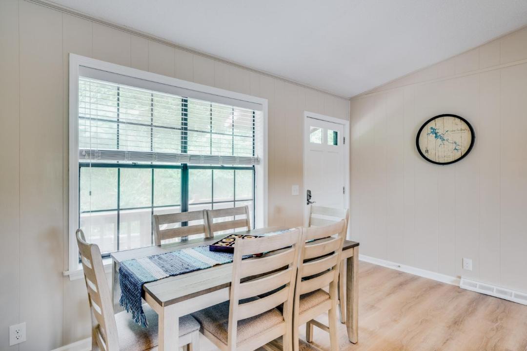 Photo of Bedroom in Blairsville
