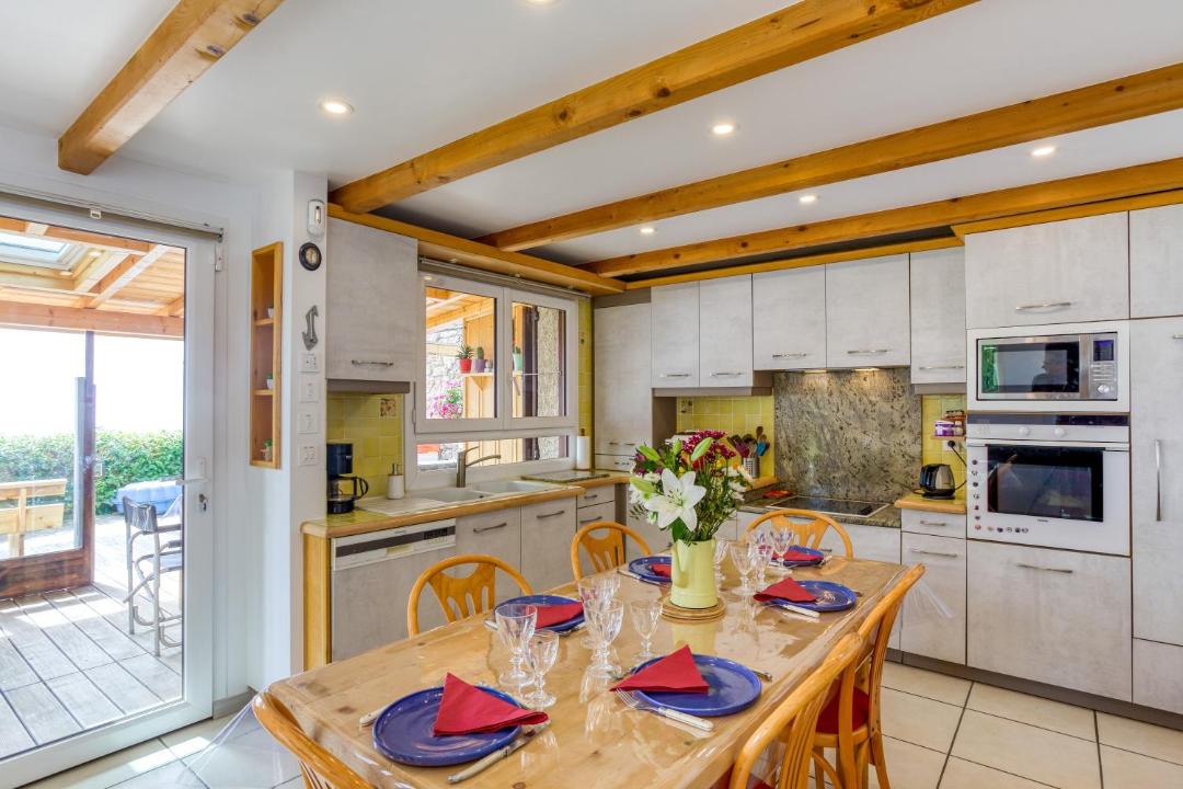 Photo of Others in Jarrier