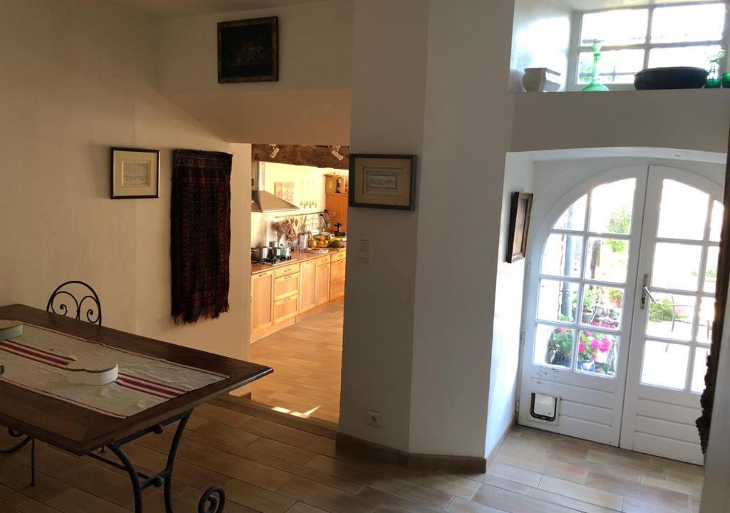 Photo of Livingroom in Heugueville-sur-Sienne