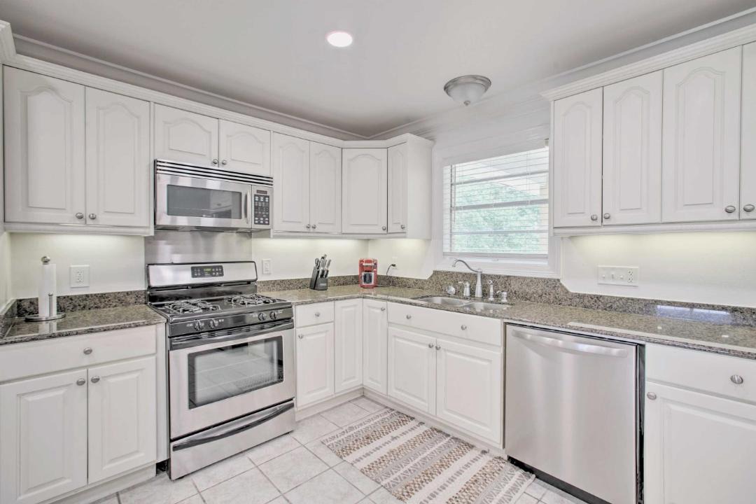 Photo of Kitchen in Theriot