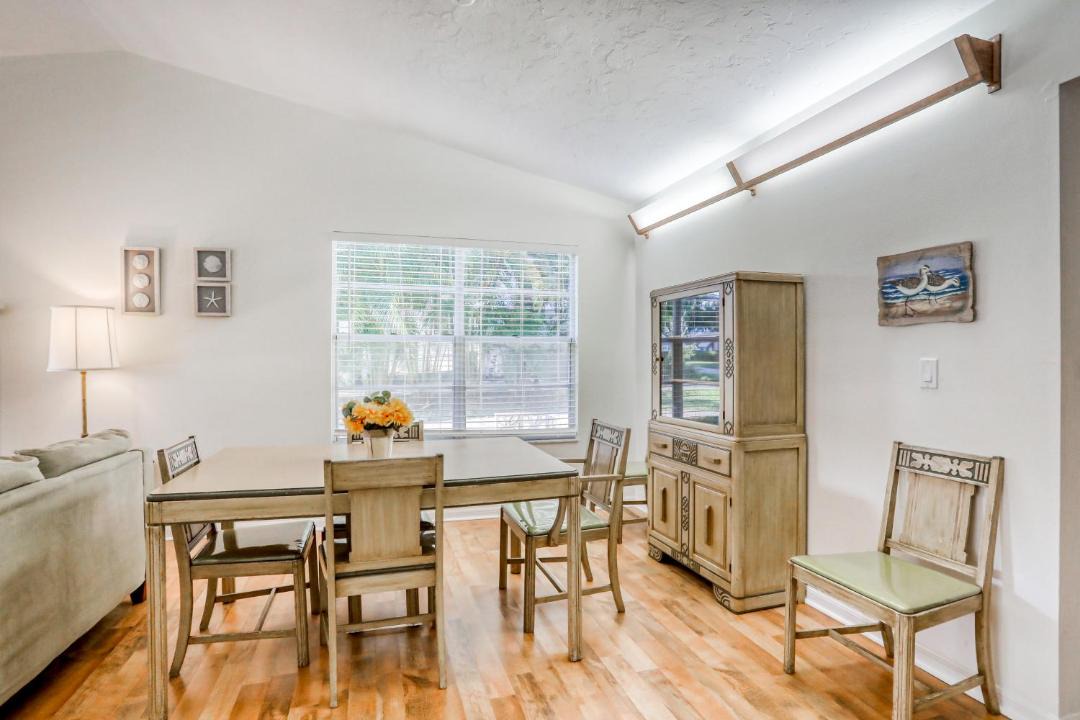 Photo of Livingroom in River District