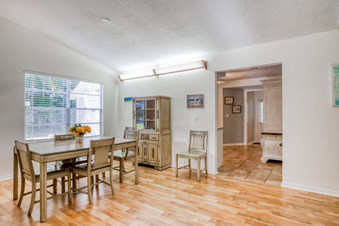 Photo of Livingroom in River District