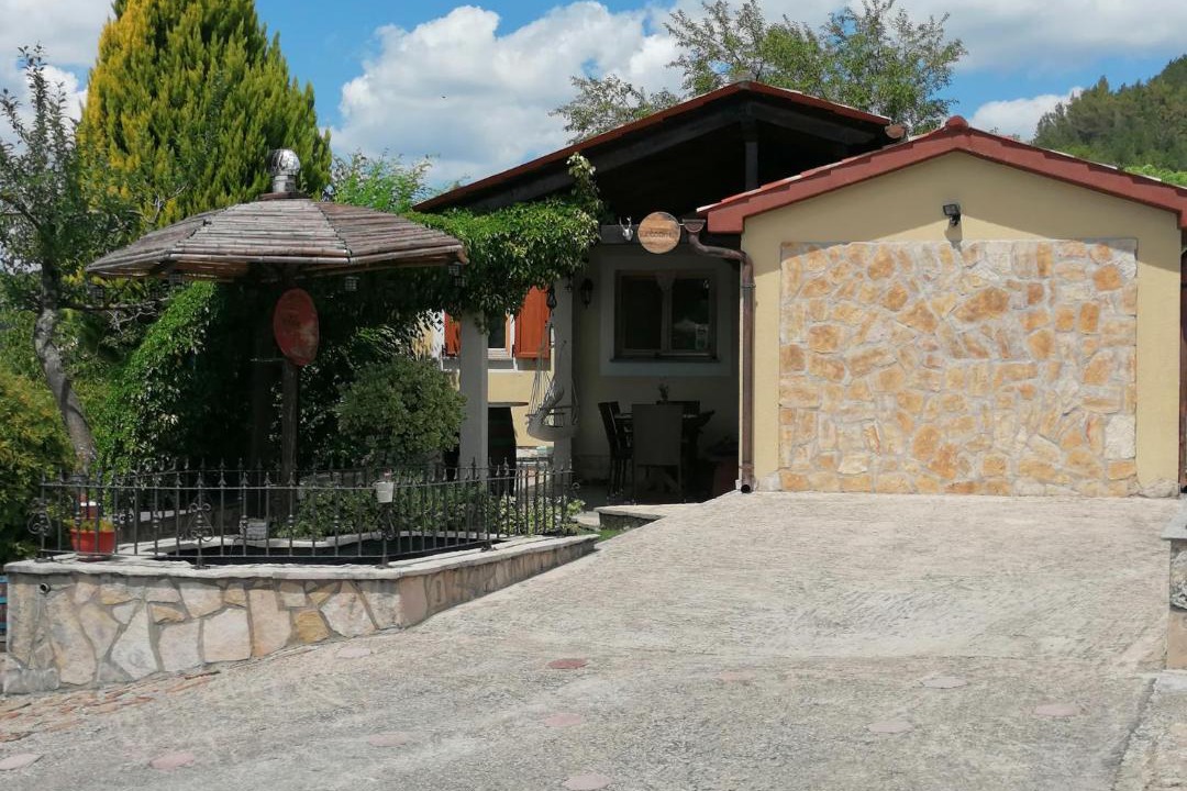 Photo of Others in Gracisce