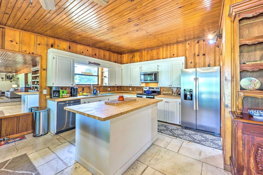 Photo of Kitchen in Grove