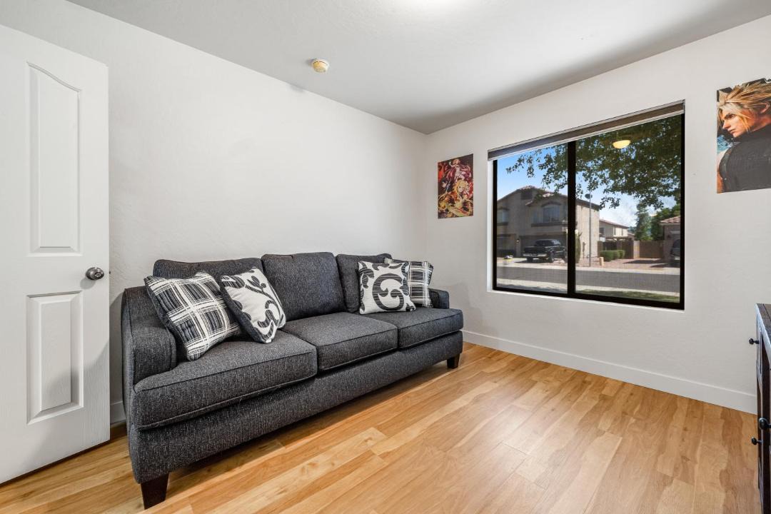 Photo of Livingroom in Springer Ranch