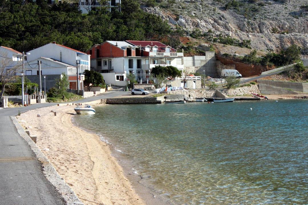Photo of Others in Metajna