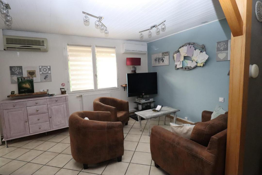 Photo of Others in Longeault