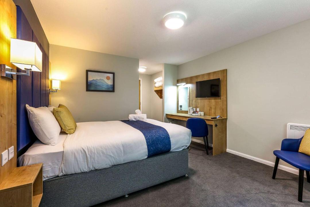 Photo of Bedroom in Chesterton Green