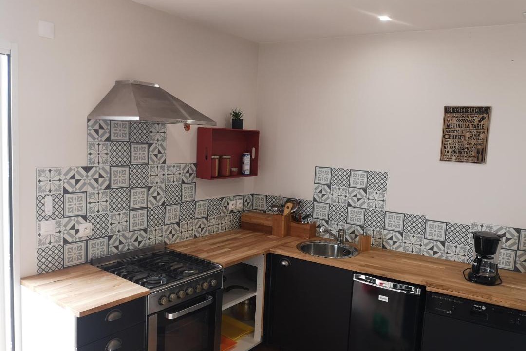 Photo of Others in Charron