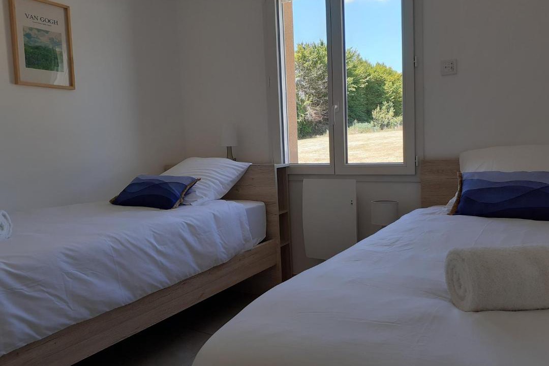 Photo of Bedroom in Simandre