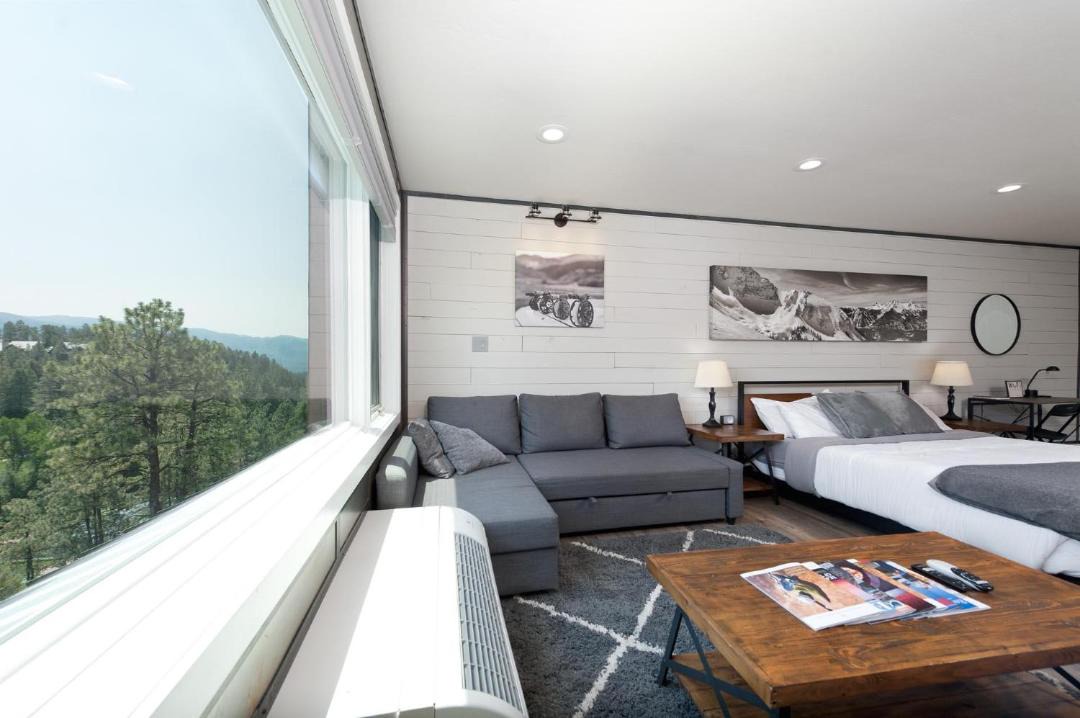 Photo of Livingroom in Purgatory