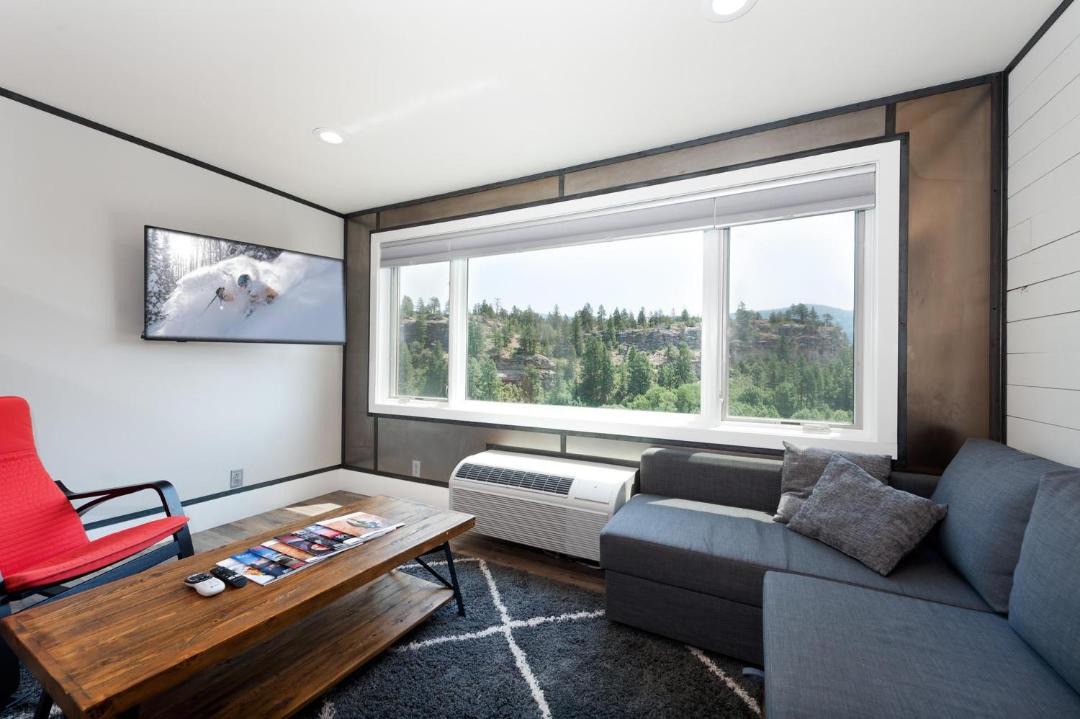 Photo of Livingroom in Purgatory