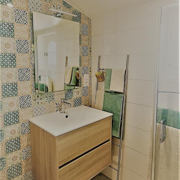 Photo of Others in Roquemaure