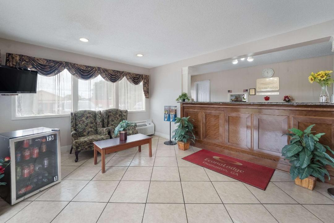 Photo of Others in Thomaston