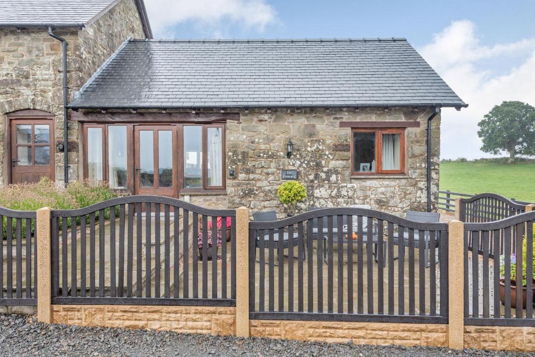 Photo of Others in Welshpool