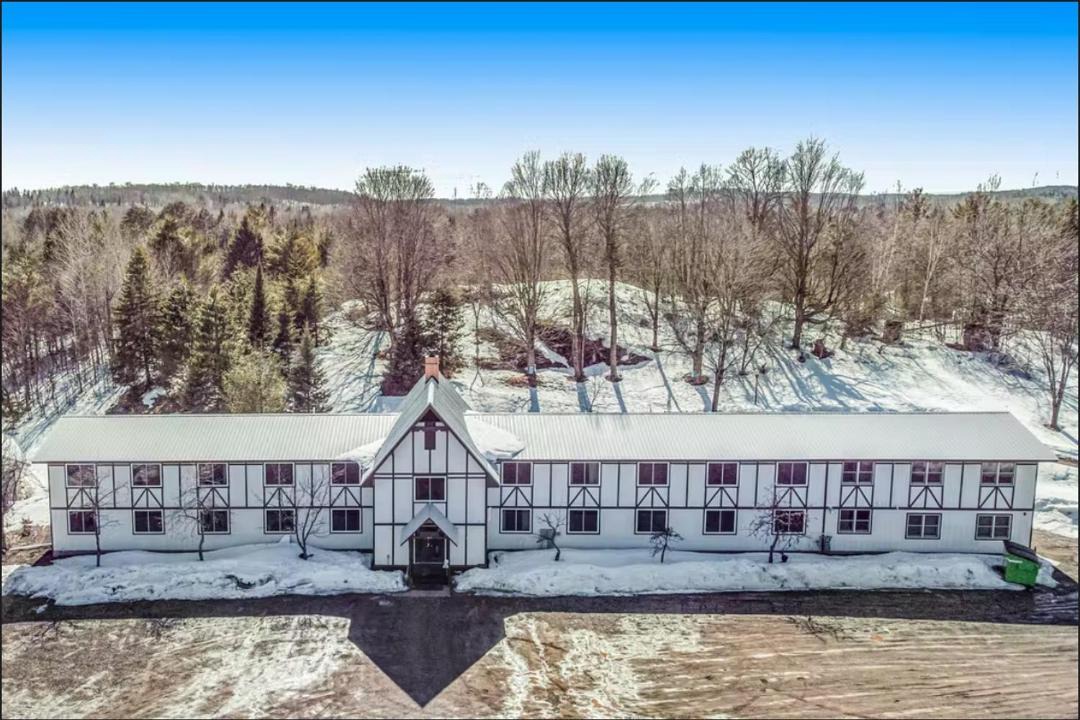 Photo of Others in Wakefield