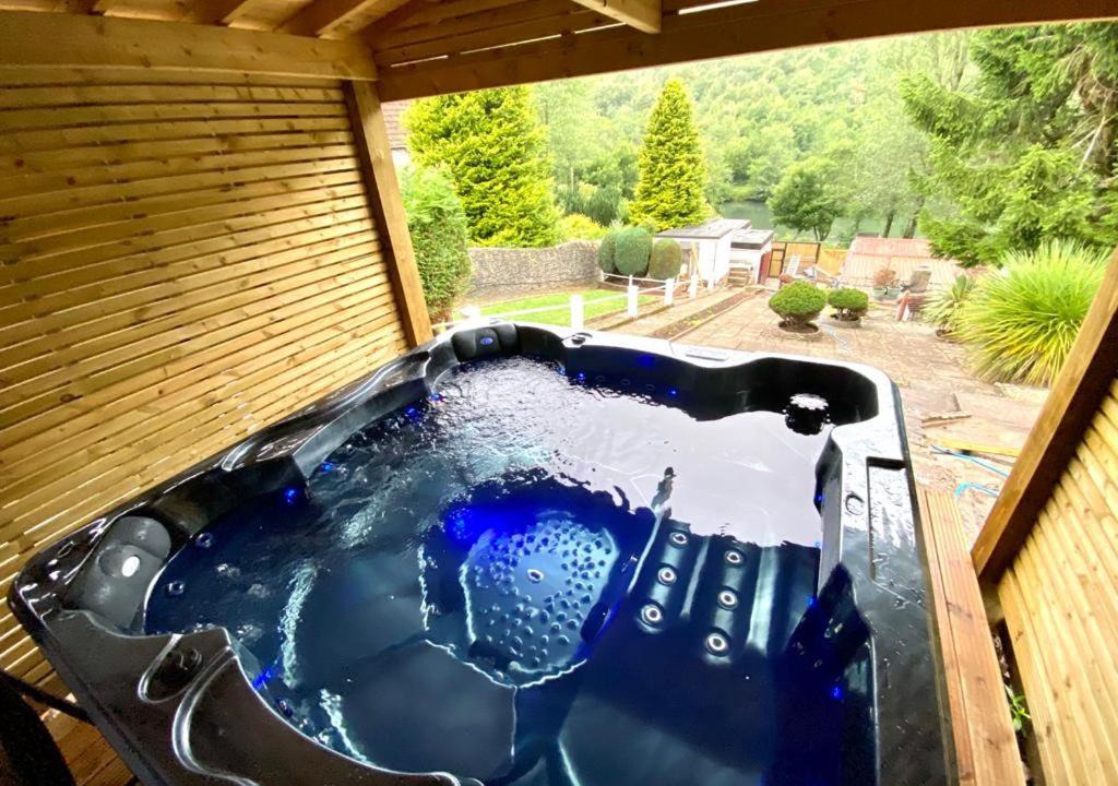 Photo of Others in Abertillery