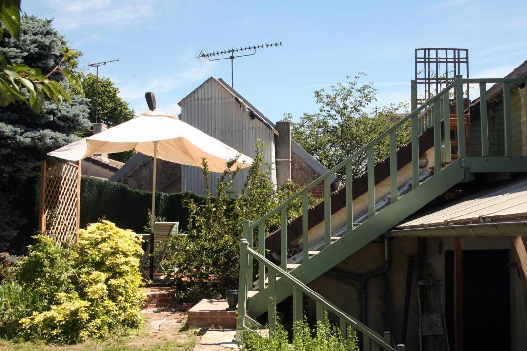 Photo of Buildings in Briare