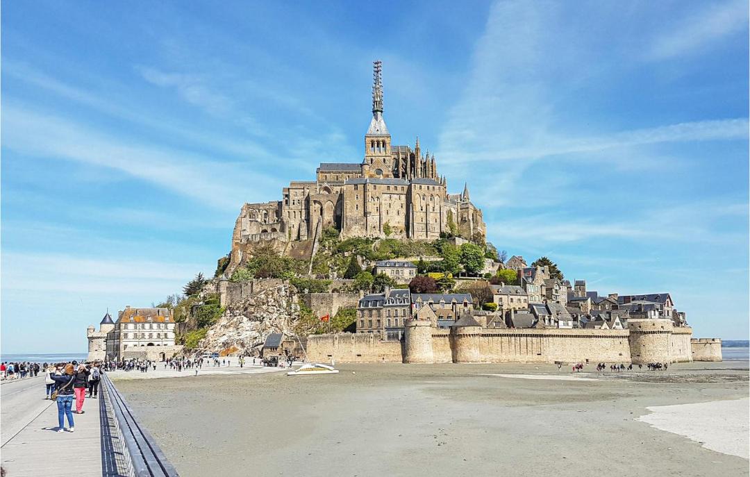 Photo of Others in Bacilly