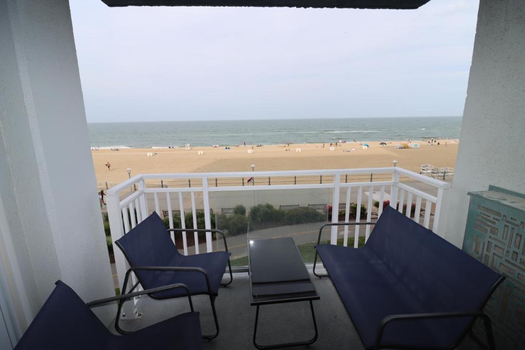 Photo of Patio Balcony in Northeast Virginia Beach