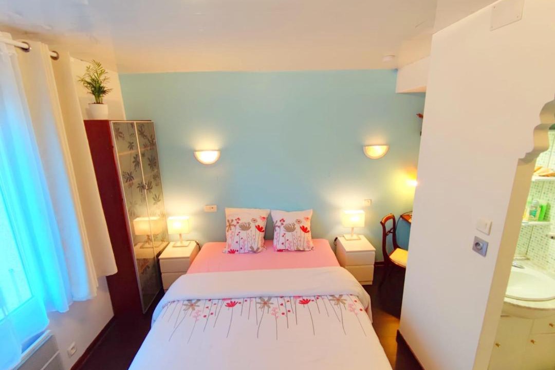 Photo of Bedroom in Mejannes-le-Clap