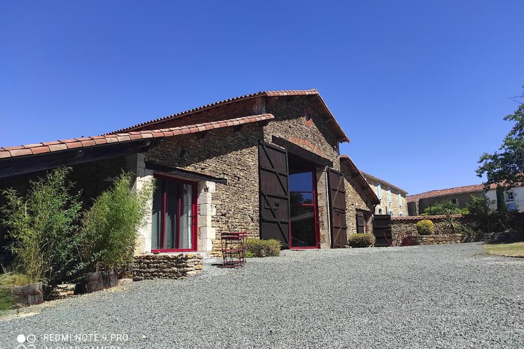 Photo of Buildings in Saint-Juire-Champgillon