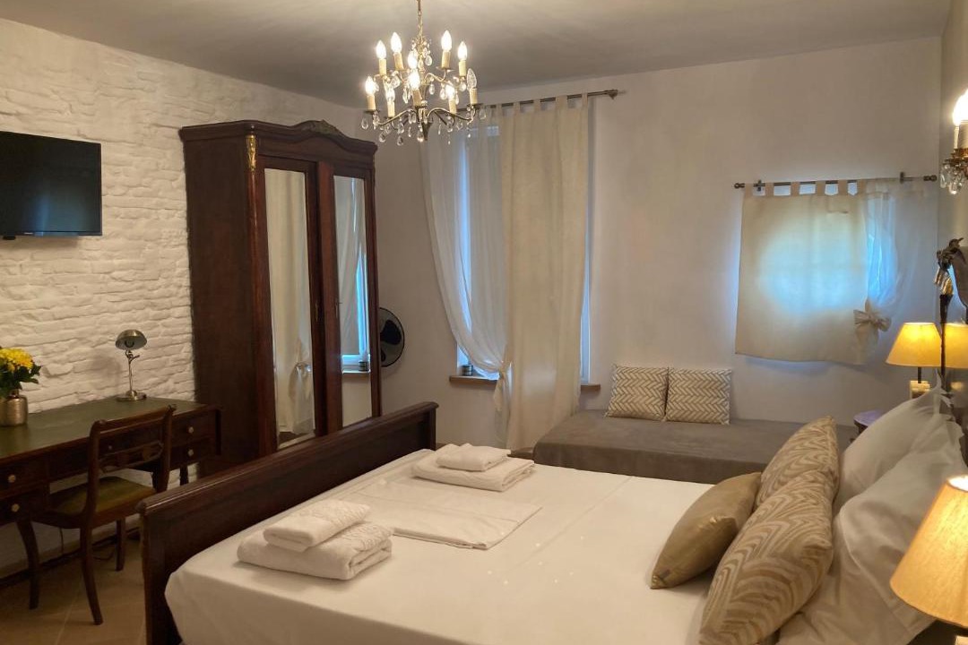 Photo of Others in Saint-Nicolas-de-la-Grave