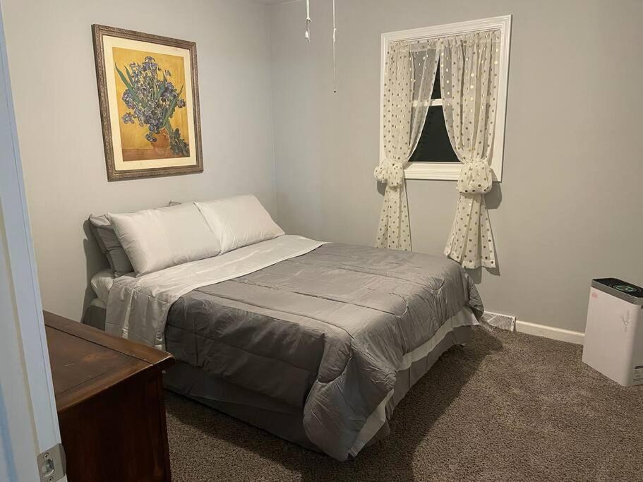 Photo of Bedroom in Waynesville