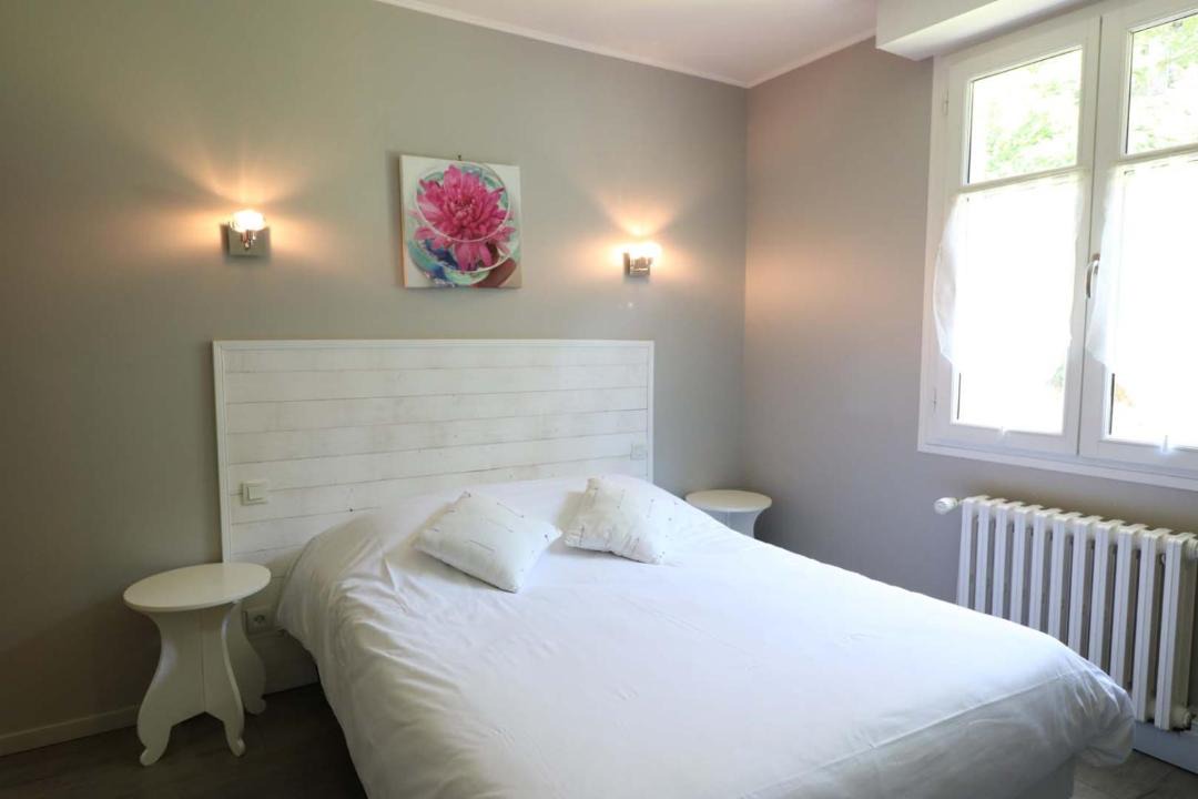 Photo of Others in Hede