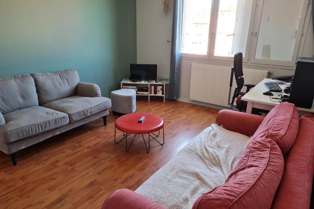 Photo of Livingroom in Oullins