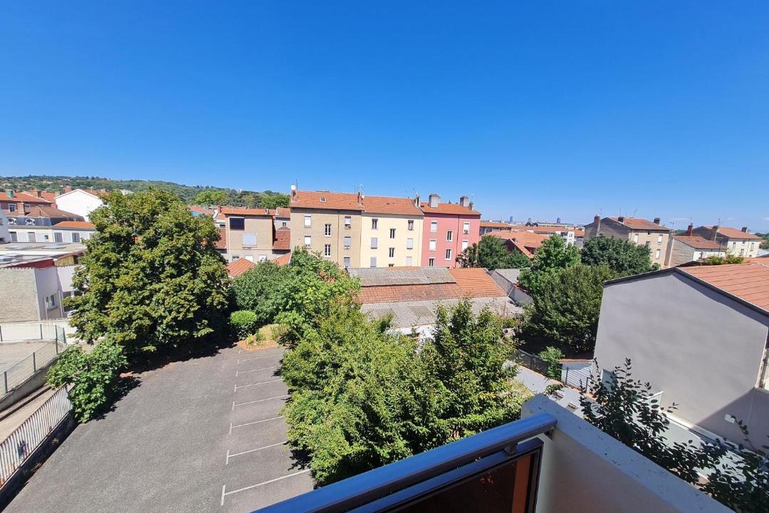 Photo of Others in Oullins