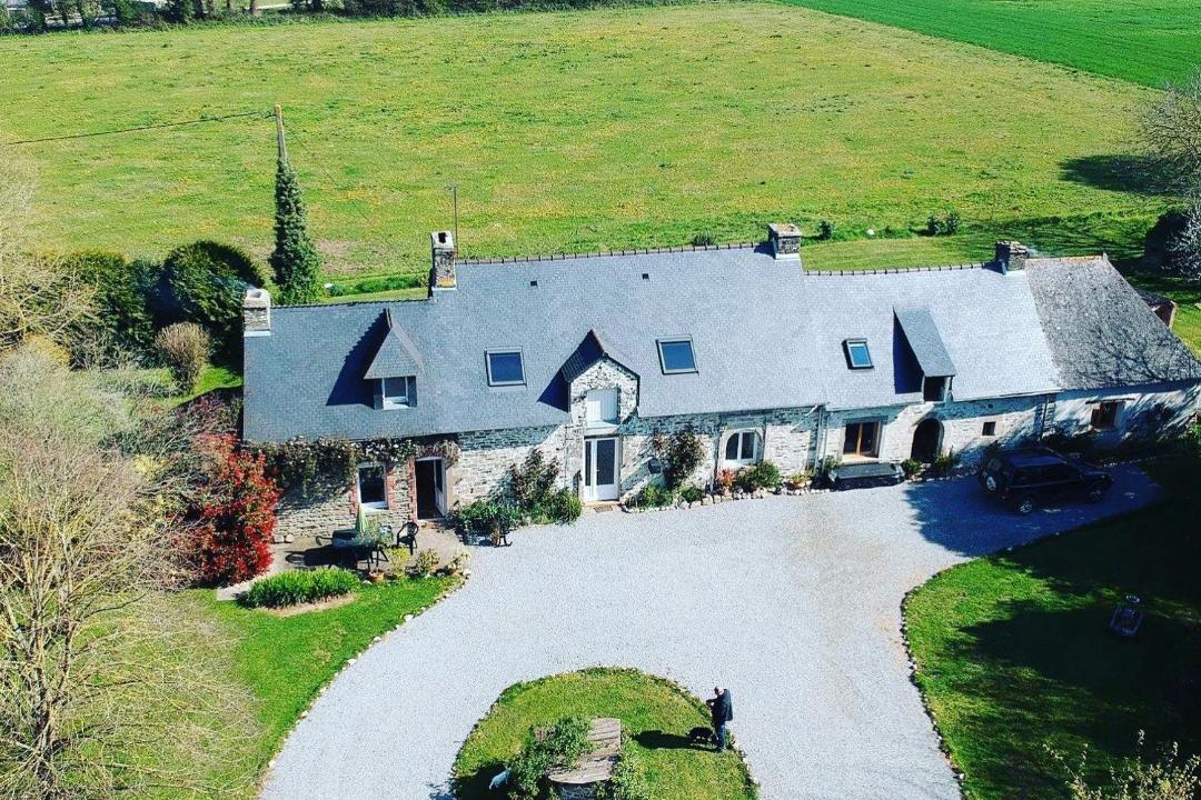 Photo of Others in La Croix-Hellean