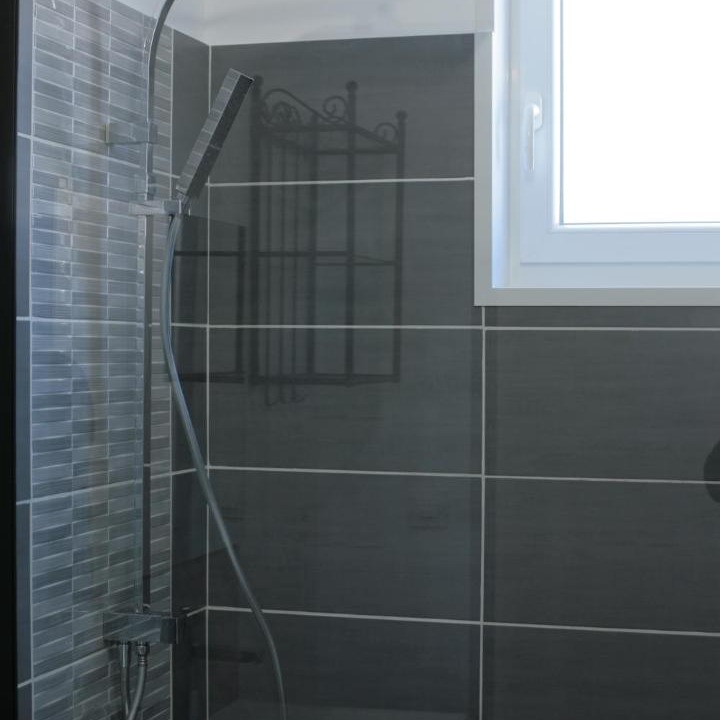 Photo of Others in Rully