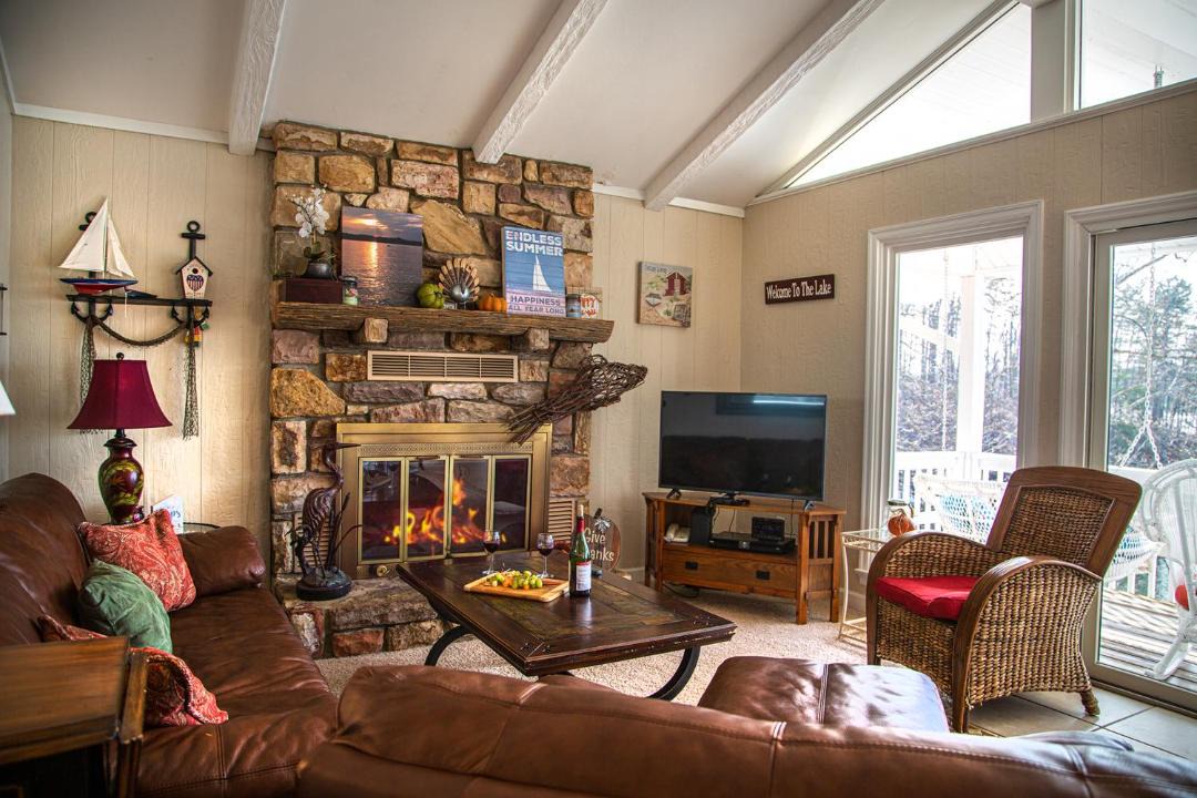 Photo of Livingroom in High Point