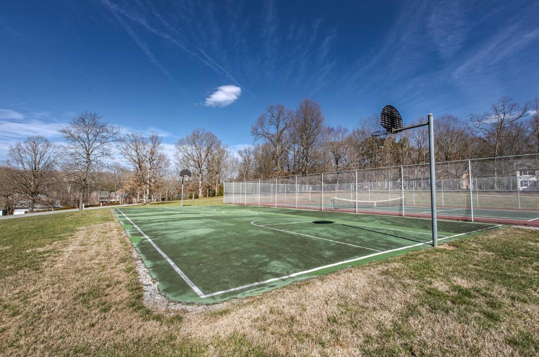 Photo of Outdoor in Huddleston