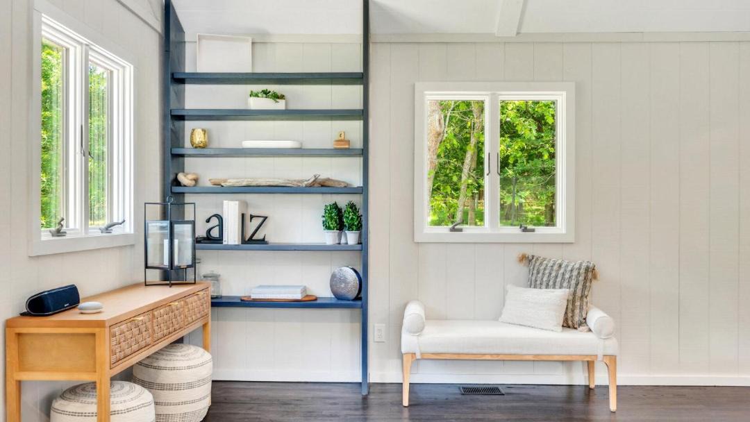 Photo of Livingroom in Lion Head Beach