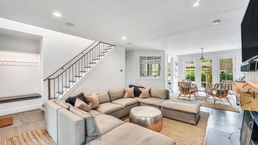 Photo of Livingroom in East Hampton