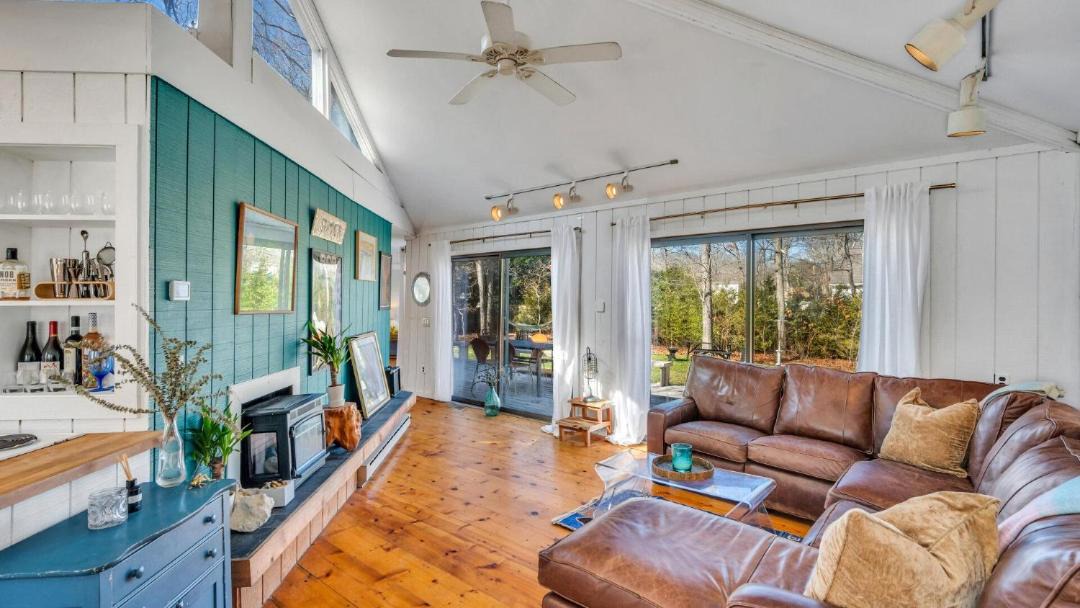 Photo of Livingroom in Springs