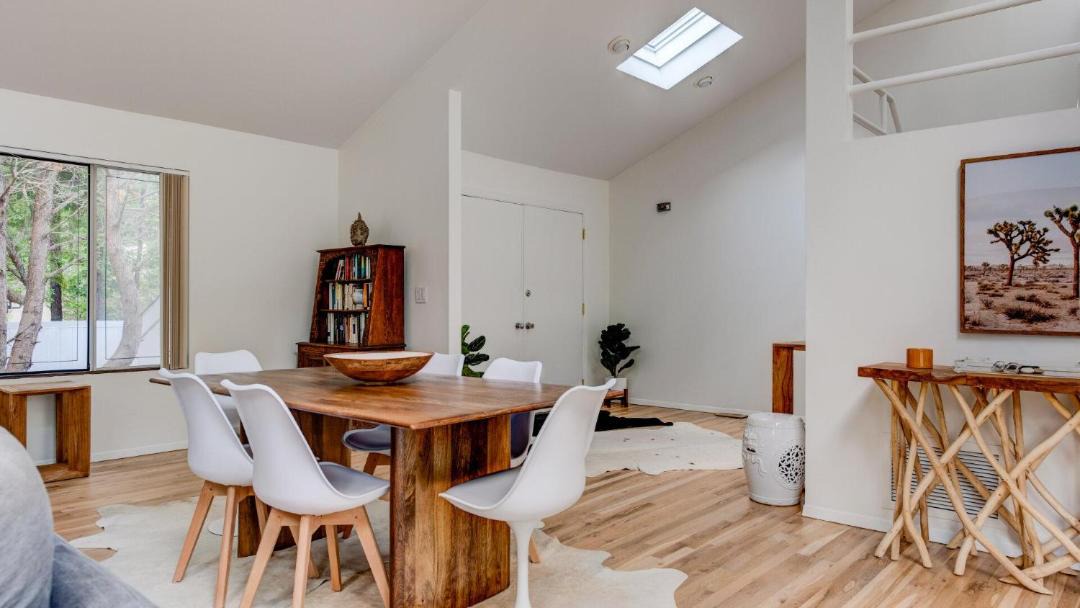 Photo of Livingroom in East Quogue