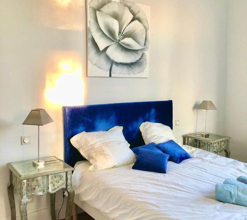 Photo of Bedroom in Villenave-de-Rions