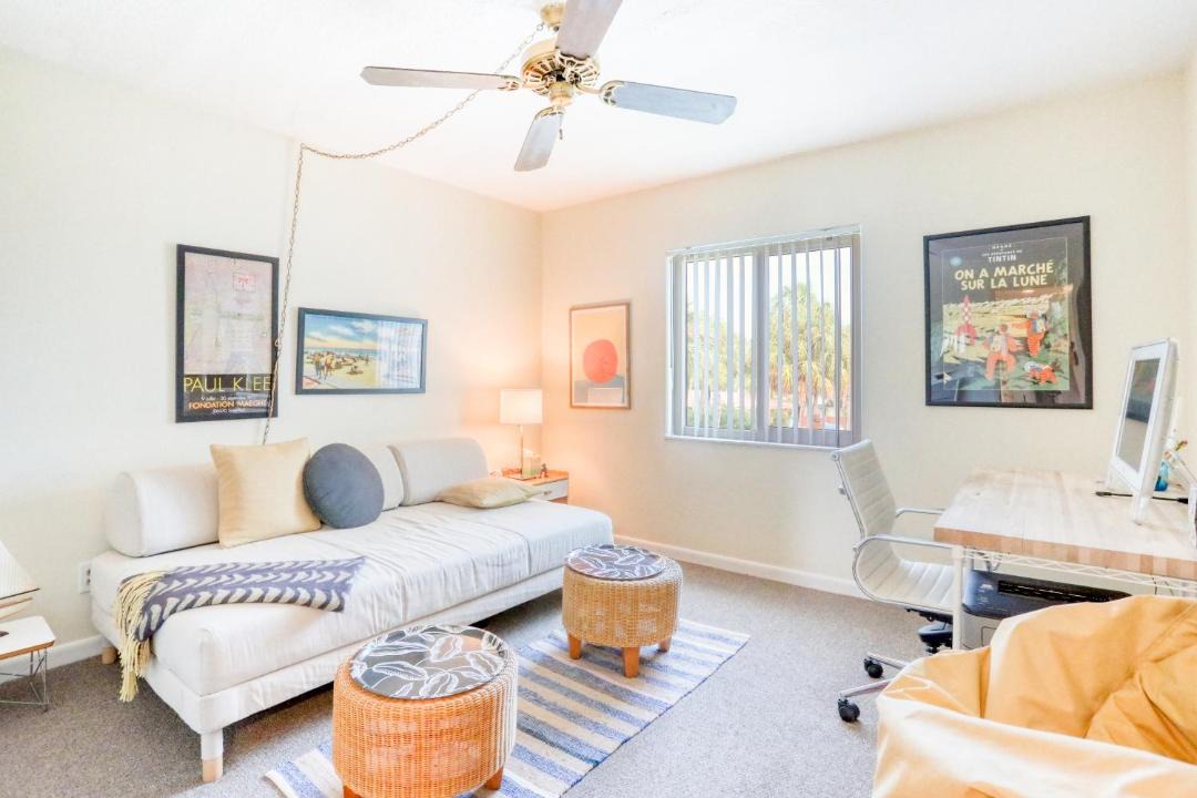 Photo of Livingroom in Clearwater Beach