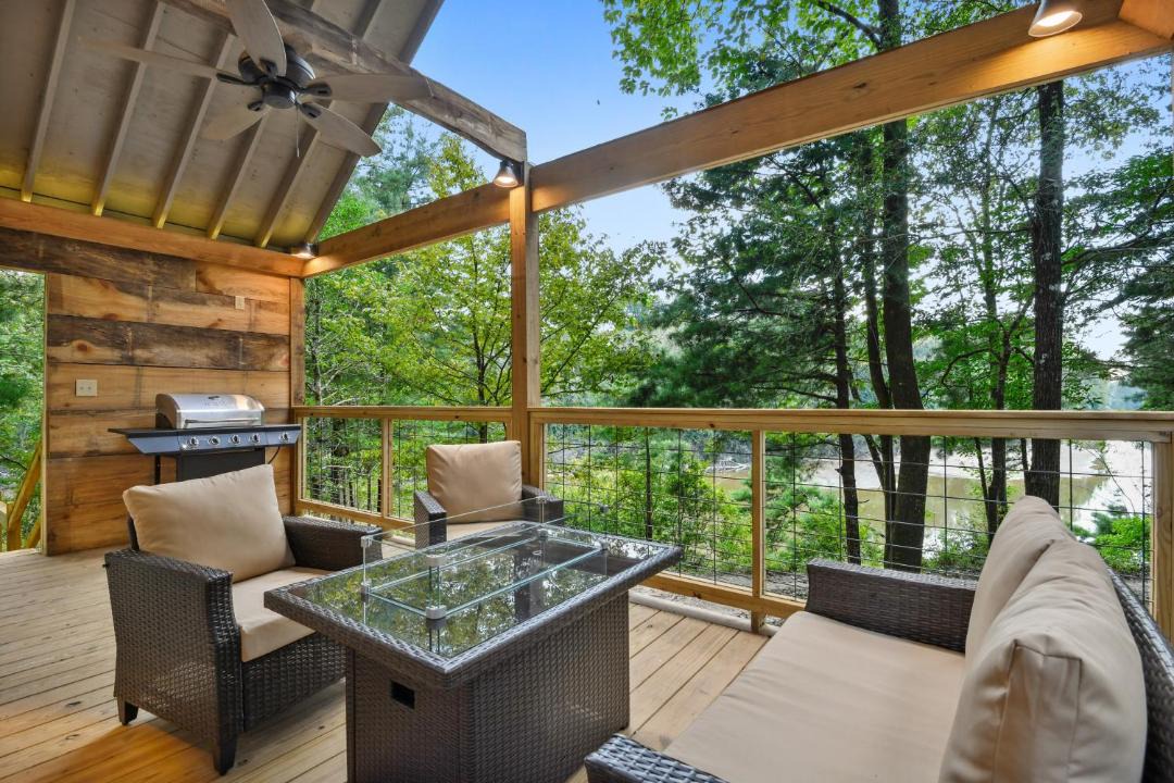 Photo of Patio Balcony in Petal
