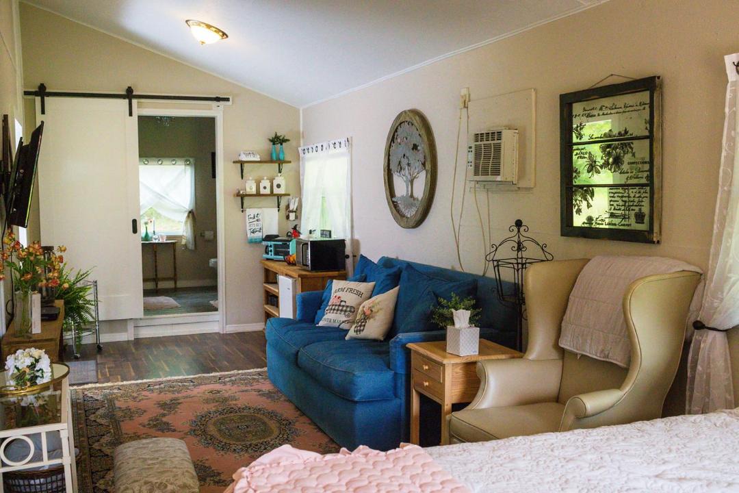 Photo of Livingroom in Brooksville